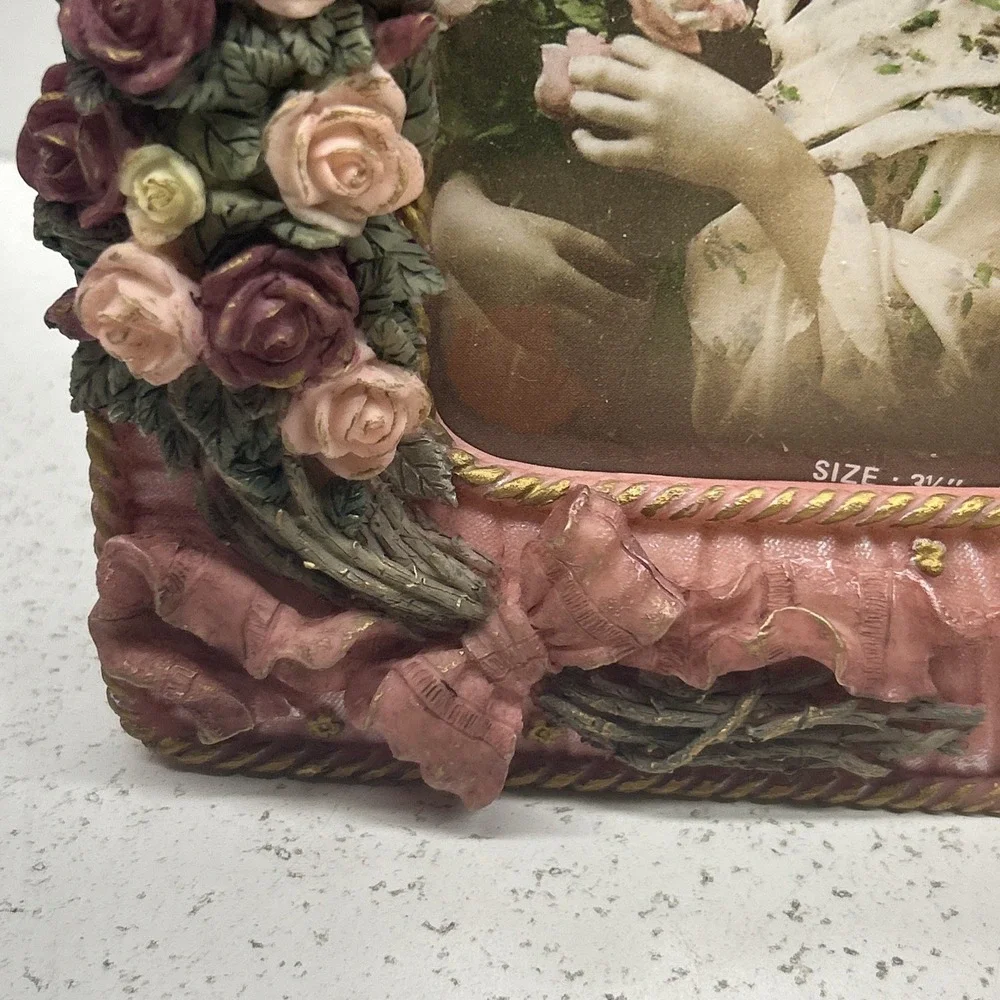 Vintage Pink Resin 3D Floral‎ Rose Picture Frame 3.5x5 Unbranded Décor